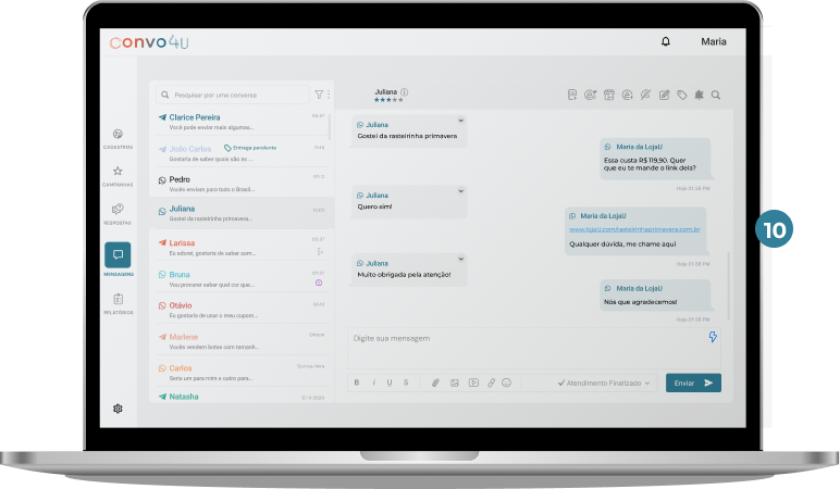 uma notebook com uma conversa entre uma cliente e a Maria da LojaU